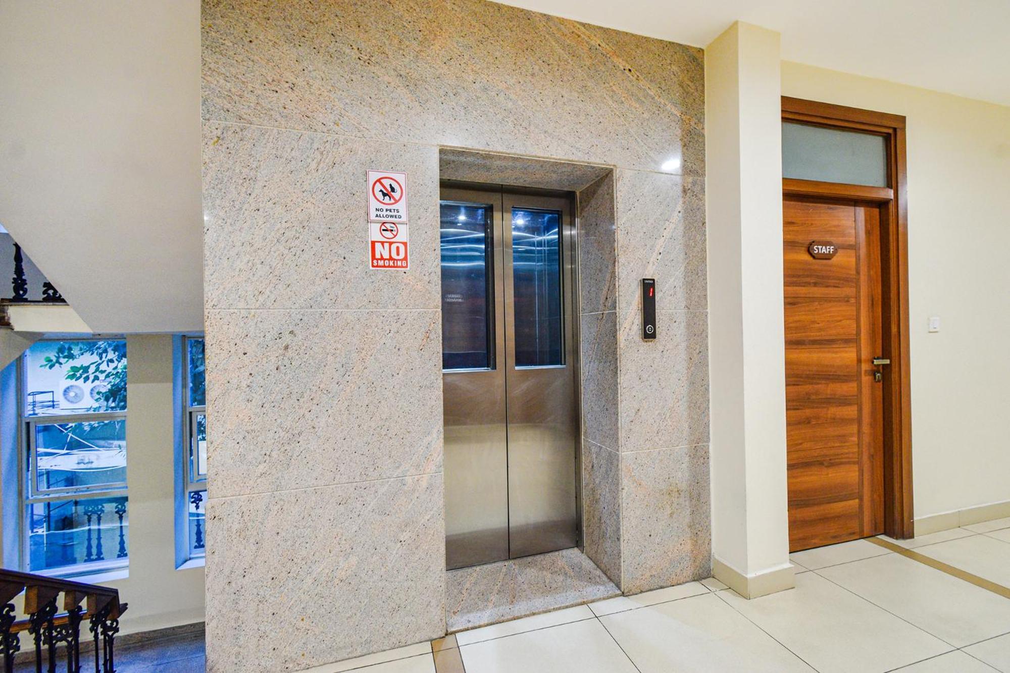 Fabhotel Prime Am Suites - Nr Yashoda Hospitals - Secunderabad Haiderabad Buitenkant foto